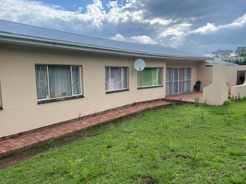 5 Bedroom Property for Sale in Queenstown Eastern Cape